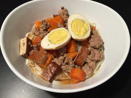 minced pork noodle soup