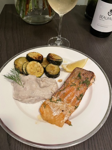 salmon with zucchini