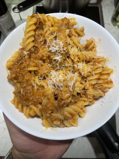 fusilli bolognese