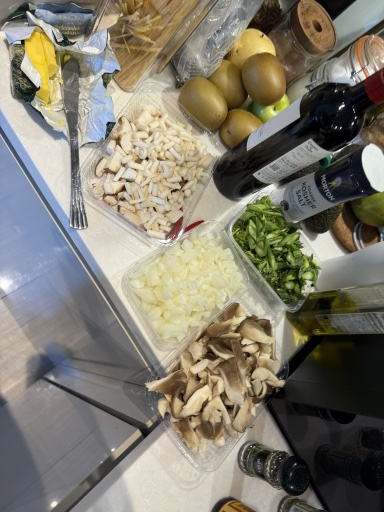 sausage mushroom broccoli pasta