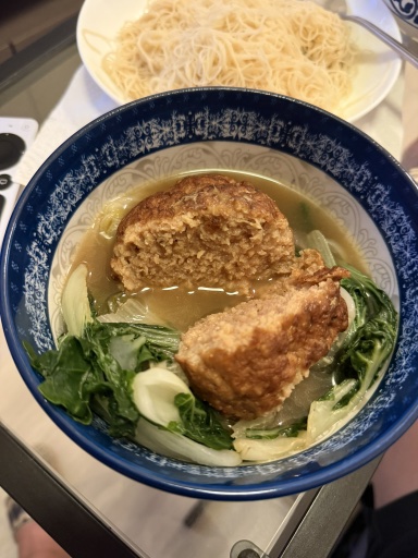 lion's head meatballs