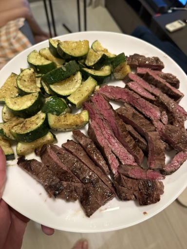 steak with zucchini