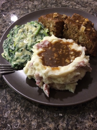 meatloaf with mashed potatoes