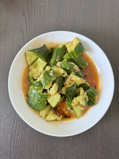 smashed cucumber salad