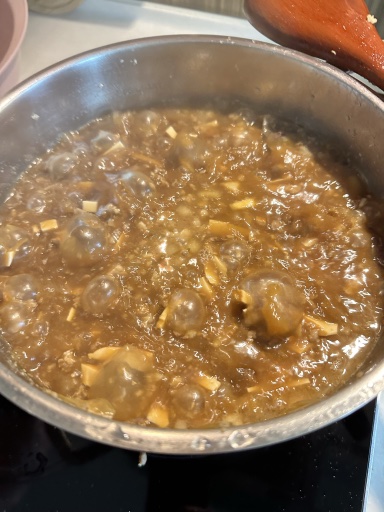 braised pork and eggs