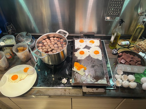 fried eggs and meatballs