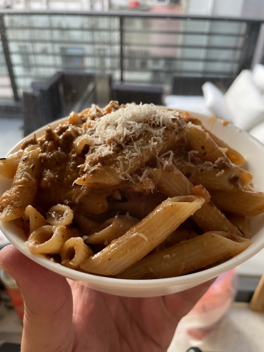 penne bolognese
