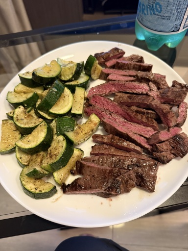 steak with zucchini