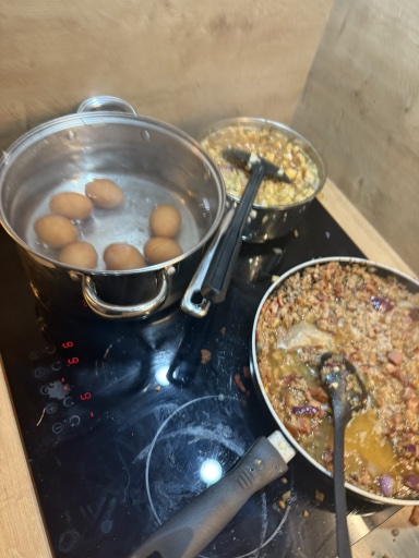 minced meat and egg stew