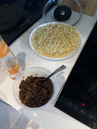beef noodles with cabbage