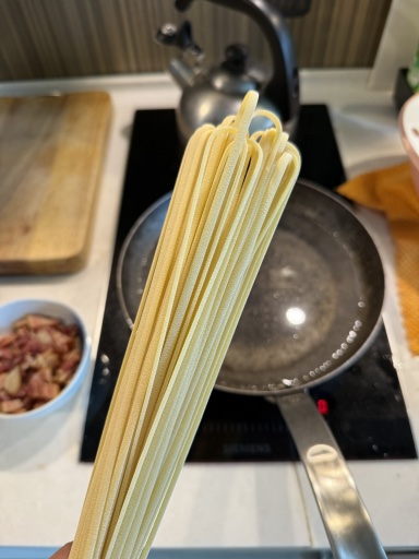 pasta carbonara