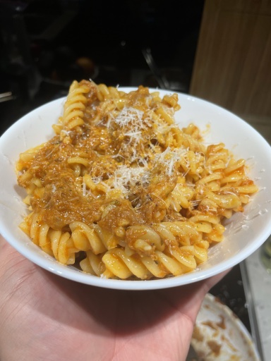 fusilli bolognese