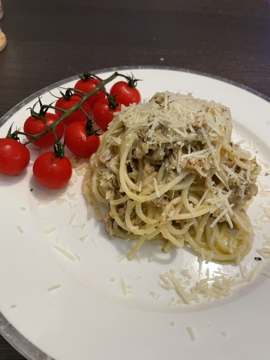 spaghetti with meat sauce