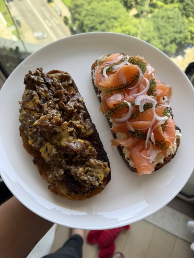 steak and smoked salmon toasts