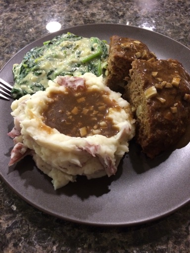 meatloaf with mashed potatoes