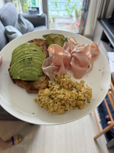 avocado toast with eggs and ham