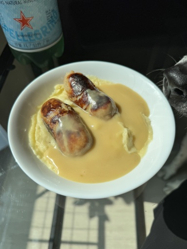 bangers and mash