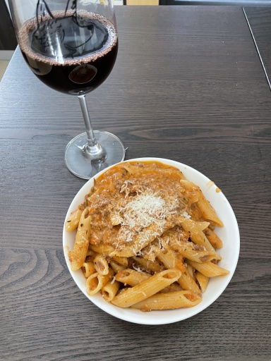 penne bolognese