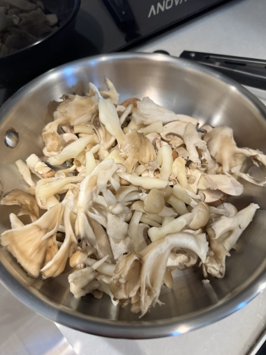 sautéed mushrooms