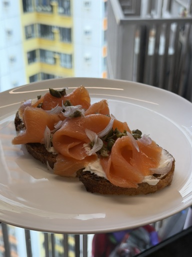 smoked salmon toast