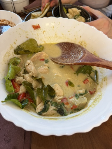 thai yellow curry