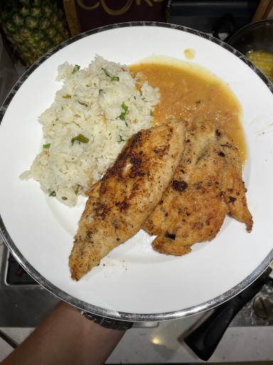 chicken with rice and gravy
