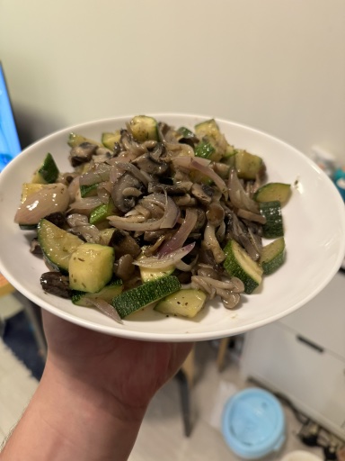 zucchini mushroom stir-fry